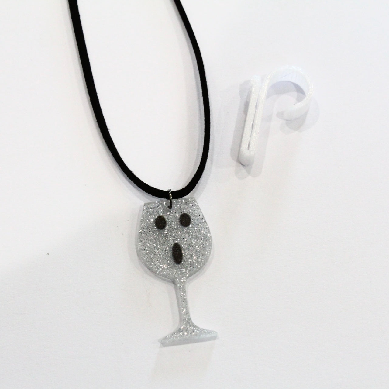 Sparkly Ghost Wine Glass